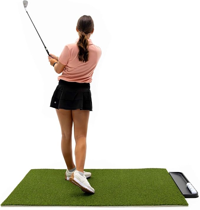 Premium Turf Indoor/Outdoor Golf Mat. Bonus Tray + 3 Tees