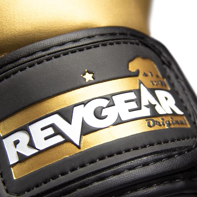 Revgear Pinnacle MMA Gloves | Classic MMA Sparring Glove Design | Multi Layer Foam Padding Over The Knuckles | Thumb Protection