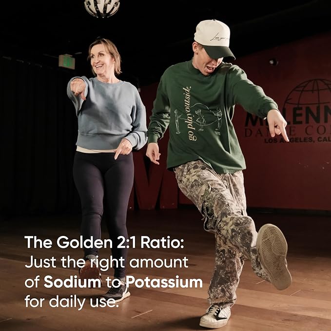 Sports Research® Hydrate Electrolytes Powder - Sugar-Free & Naturally Flavored with Vitamins, Minerals, and Coconut Water - Supports Hydration - Passion Fruit - 90 Servings